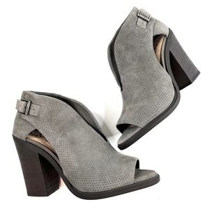 Vince Camuto | Almost New Kalei Genuine Leather Grey Bootie 8